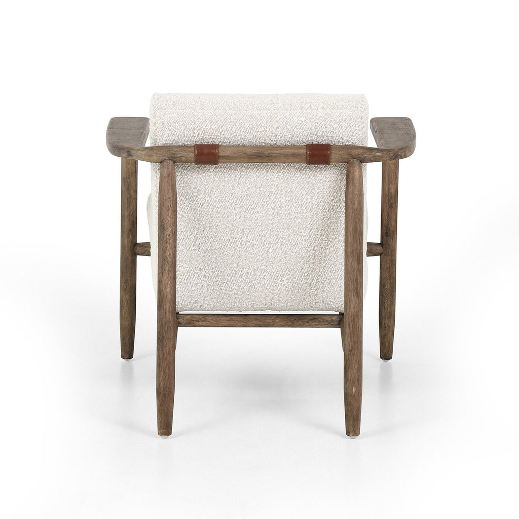 Chaise Arnett
