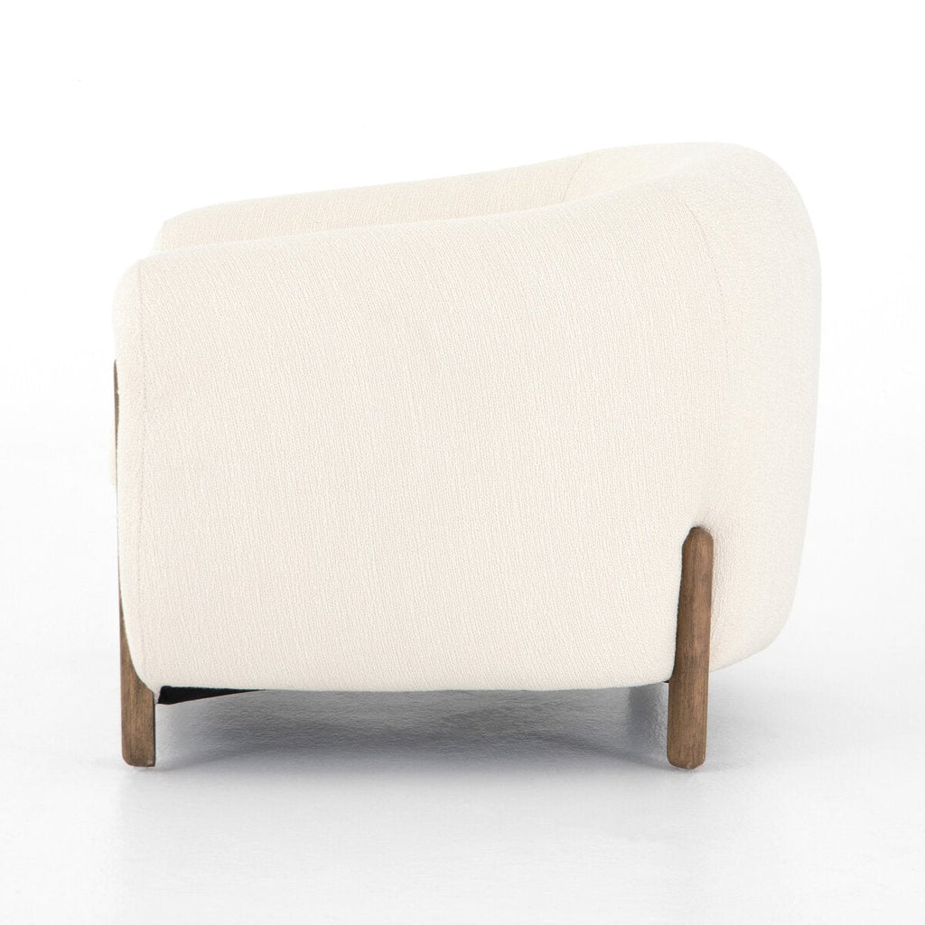 Chaise Loyola