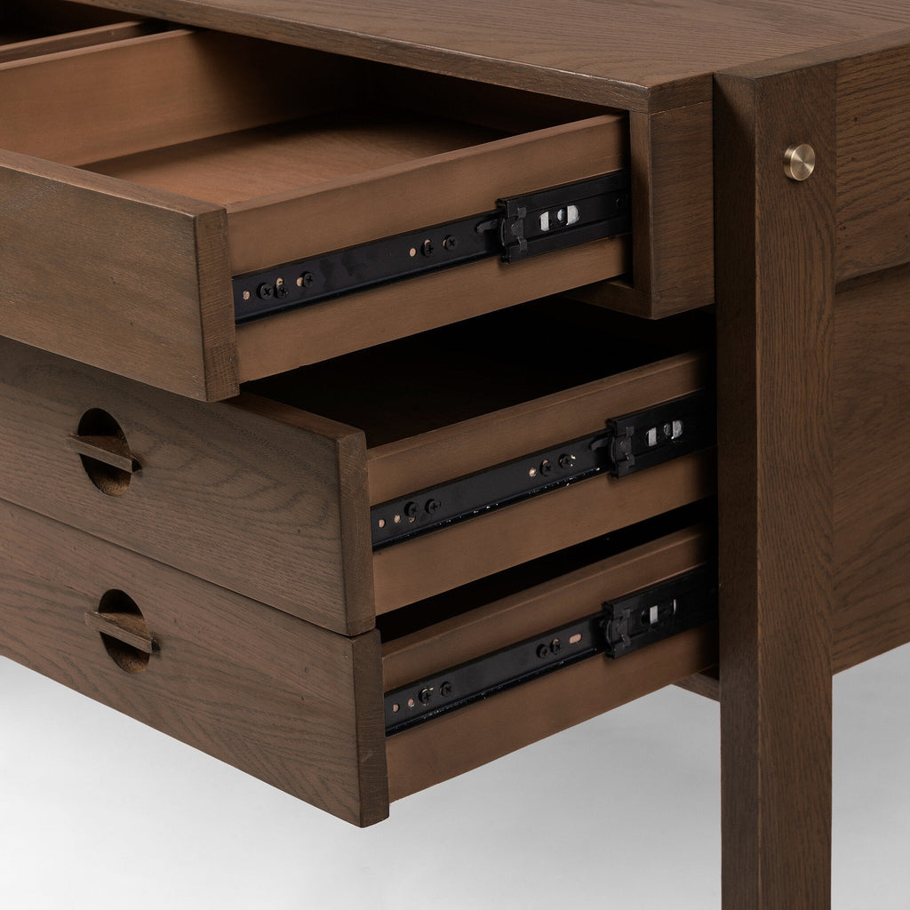 Bureau Alessandra