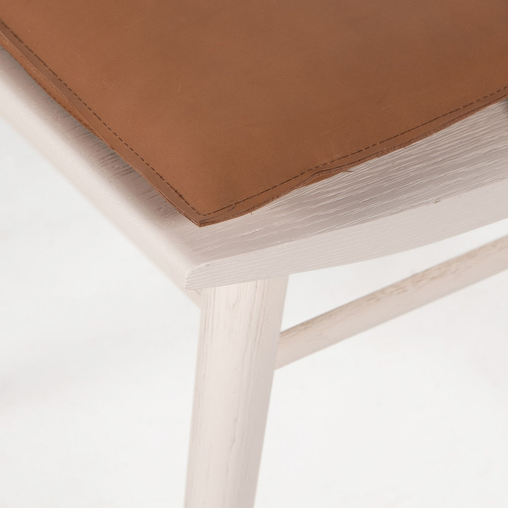 Chaise à fuseau avec coussin